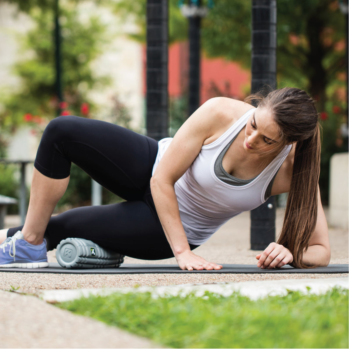 TriggerPoint CORE Foam Roller for Deep Tissue Recovery